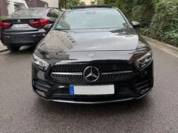 Schwarz Gebraucht 2020 Mercedes A200 AMG Limousine | 24.950 € (Guter Preis)