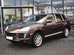 Braun Gebraucht 2009 Porsche Cayenne SUV | 10.899 € (Guter Preis)