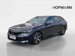 Carbonschwarz metallic Neu 2025 BMW 520 Kombi | 67.195 € (Fairer Preis)