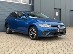 Blau Gebraucht 2022 VW Polo Life Kleinwagen | 15.990 € (Guter Preis)