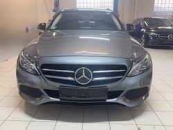 Grau Gebraucht 2017 Mercedes C300e Avantgarde Kombi | 13.990 € (Fairer Preis)