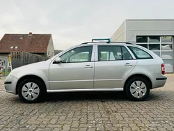 Silber Gebraucht 2007 Skoda Fabia Kombi | 2.500 € (Etwas zu teuer)