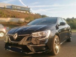 Schwarz Gebraucht 2017 Renault Mégane IV Play Limousine | 8.200 € (Fairer Preis)