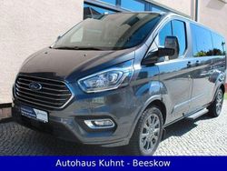 Grau Gebraucht 2022 Ford Tourneo Custom Titanium Van | 38.940 € (Teuer)