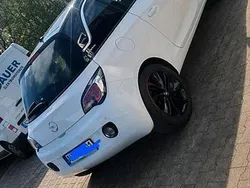 Weiß Gebraucht 2016 Opel Adam Kleinwagen | 8.900 € (Fairer Preis)