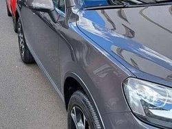 Braun Gebraucht 2012 VW Touareg Exclusive SUV | 12.000 € (Fairer Preis)