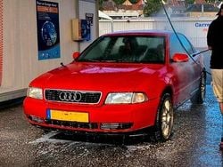 Rot Gebraucht 1998 Audi A4 Limousine | 2.399 € (Fairer Preis)