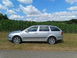Silber Gebraucht 2006 Skoda Octavia Elegance Kombi | 4.200 € (Fairer Preis)