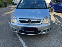 Silber Gebraucht 2007 Opel Meriva Van / Kleinbus | 1.850 € (Fairer Preis)