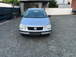 Grau Gebraucht 2002 VW Polo Kleinwagen | 900 € (Guter Preis)
