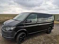 Schwarz Gebraucht 2017 VW T6 Van | 24.500 € (Guter Preis)