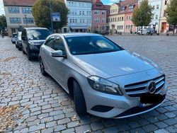 Silber Gebraucht 2014 Mercedes A180 Limousine | 12.000 € (Fairer Preis)