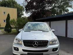 Silber Gebraucht 2006 Mercedes ML350 SUV | 6.250 €