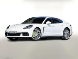 Carraraweißmetallic Gebraucht 2023 Porsche Panamera 4 Platinum Edition Limousine | 95.276 € (Etwas zu teuer)