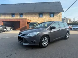 Braun Gebraucht 2012 Ford Focus Trend Limousine | 5.400 € (Guter Preis)