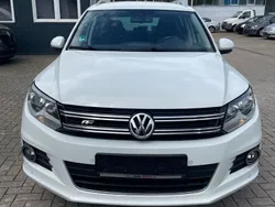 Weiß Gebraucht 2016 VW Tiguan Sportline SUV | 14.490 € (Fairer Preis)