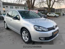 Silber Gebraucht 2012 VW Golf VI Match Kleinwagen | 9.450 € (Etwas zu teuer)