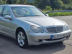 Silber Gebraucht 2002 Mercedes C220 Elegance Limousine | 2.499 € (Guter Preis)