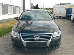 Schwarz Gebraucht 2009 VW Passat Comfortline Kombi | 2.300 € (Superpreis)