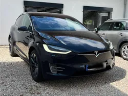 Schwarz Gebraucht 2018 Tesla Model X SUV | 26.900 €