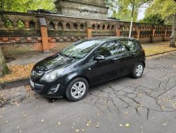 Schwarz Gebraucht 2013 Opel Corsa Kleinwagen | 5.500 €