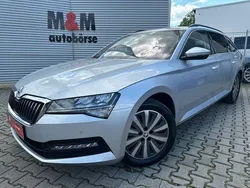 Silber Gebraucht 2022 Skoda Superb Ambition Kombi | 25.900 € (Fairer Preis)