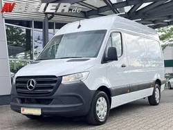 Weiß (arktikweiss) Gebraucht 2023 Mercedes Sprinter Van | 36.759 € (Superpreis)
