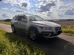 Silber Gebraucht 2009 Volvo XC70 Summum SUV | 10.500 € (Fairer Preis)