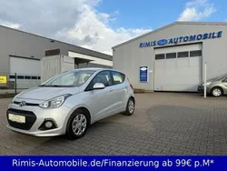 Silber Gebraucht 2016 Hyundai i10 YES! Kleinwagen | 7.999 € (Fairer Preis)