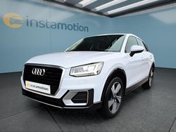 Weiß Gebraucht 2020 Audi Q2 SUV | 24.799 € (Teuer)