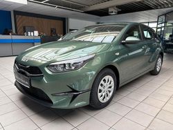 Experience grün met. Neu 2025 Kia Ceed Vision Kleinwagen | 23.890 € (Guter Preis)