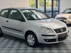 Silber Gebraucht 2005 VW Polo Trendline Kleinwagen | 4.999 € (Teuer)