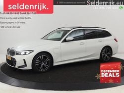 Weiß Gebraucht 2023 BMW 320e M Sport Limousine | 33.901 €