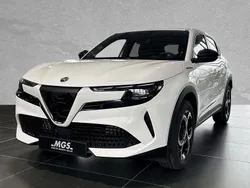 Bianco sempione Neu 2025 Alfa Romeo GT Junior SUV | 32.850 € (Fairer Preis)