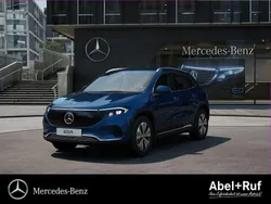 Lack spektralblau (metallic) Gebraucht 2024 Mercedes EQA300 Progressive SUV | 33.879 € (Fairer Preis)