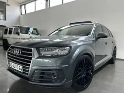 Grau Gebraucht 2016 Audi Q7 S-Line SUV | 36.900 € (Etwas zu teuer)