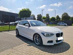 Weiß Gebraucht 2013 BMW 118 Coupé M Sport Coupé | 9.999 €