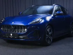Blau Neu 2025 Maserati Grecale Folgore SUV | 116.620 €