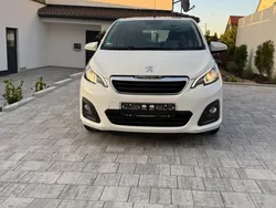 Weiß Gebraucht 2021 Peugeot 108 Active Kleinwagen | 7.400 € (Guter Preis)