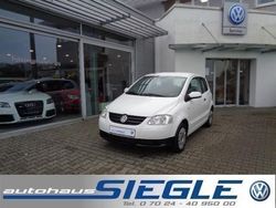 Weiß Gebraucht 2009 VW Fox Refresh Kleinwagen | 4.490 € (Teuer)