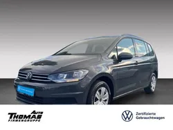 Grau Gebraucht 2024 VW Touran Comfortline Van / Kleinbus | 31.400 € (Fairer Preis)