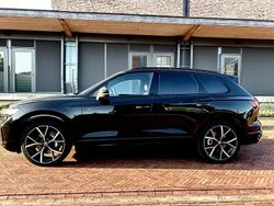 Schwarz Gebraucht 2024 VW Touareg Style SUV | 69.800 € (Fairer Preis)