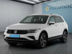Weiß Gebraucht 2024 VW Tiguan SUV | 38.199 € (Guter Preis)