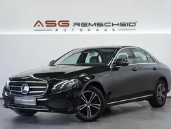 Schwarz Gebraucht 2019 Mercedes E220 Avantgarde Limousine | 22.900 € (Guter Preis)