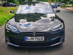 Schwarz Gebraucht 2017 Tesla Model S Limousine | 29.500 € (Fairer Preis)