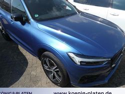Blau Gebraucht 2021 Volvo XC60 R-Design SUV | 34.490 € (Guter Preis)