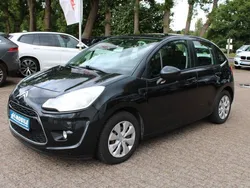 Farbe schwarz obsidien/metallic (metallic) Gebraucht 2011 Citroën C3 Tendance Kleinwagen | 2.999 € (Fairer Preis)