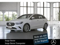 Weiß Gebraucht 2019 Mercedes B180 Van / Kleinbus | 21.440 € (Guter Preis)
