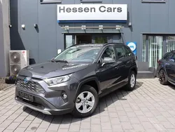 Grau Gebraucht 2021 Toyota RAV4 Hybrid Comfort SUV | 29.900 € (Superpreis)