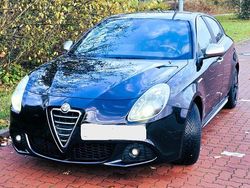 Schwarz Gebraucht 2010 Alfa Romeo Giulietta Limousine | 3.480 € (Superpreis)